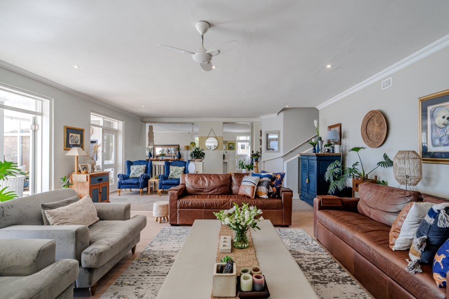 4 Bedroom Property for Sale in Simons Kloof Western Cape